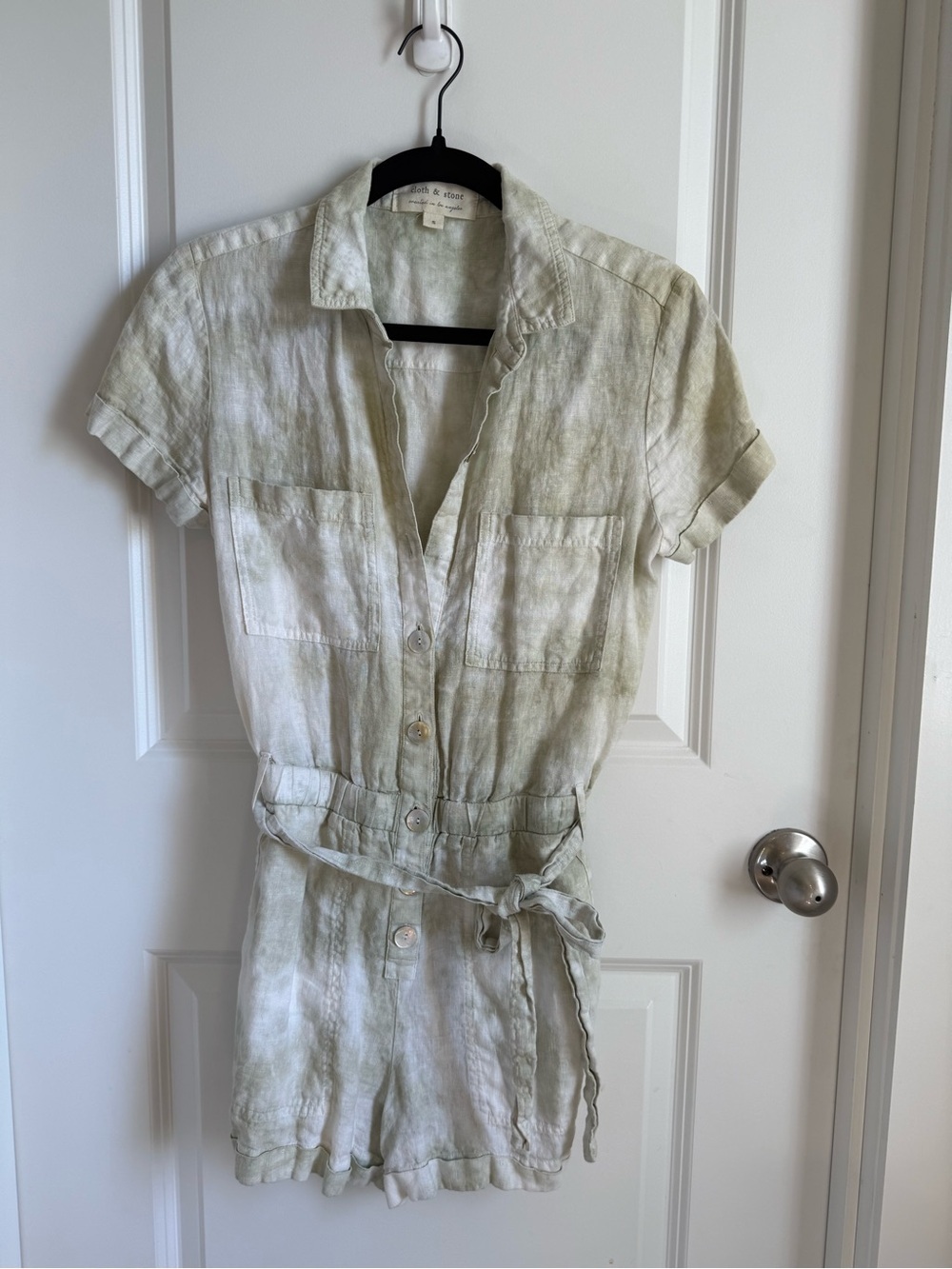 Cloth & Stone 100% Linen Button Front Belted Short Sleeve Romper Size Small - Picture 2 of 5